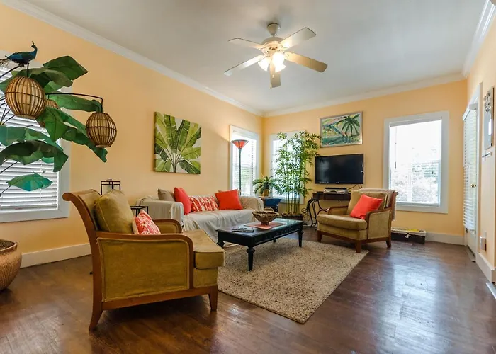 Five O'clock Somewhere 4bd By Pkrm Pensacola